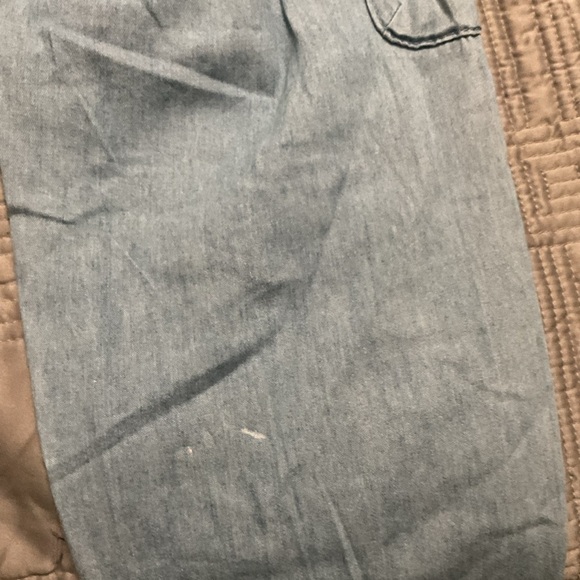 Epic Threads Girls Solid Chambray Light Wash Jogger Pants Size Small NWT - Picture 4 of 5